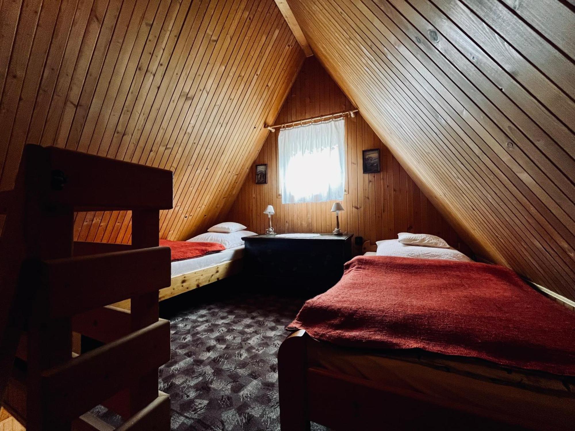 Domek alpejski I Ptys *